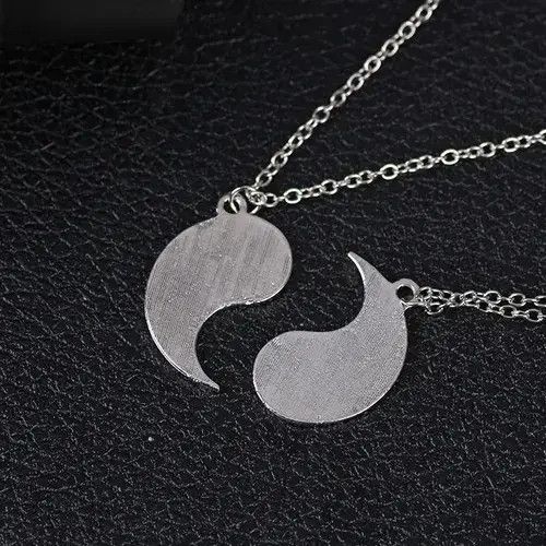 Other 2PCS Moon & Star Necklace Size ONE SIZE - 2 Thumbnail