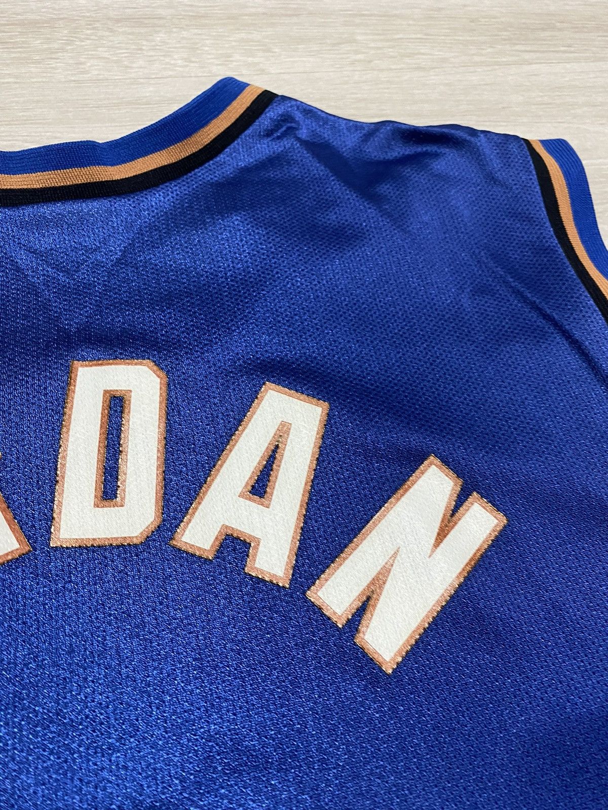 Champion Vintage Champion Jersey JORDAN 23 Wizards size 40 M-L Size US L / EU 52-54 / 3 - 5 Thumbnail