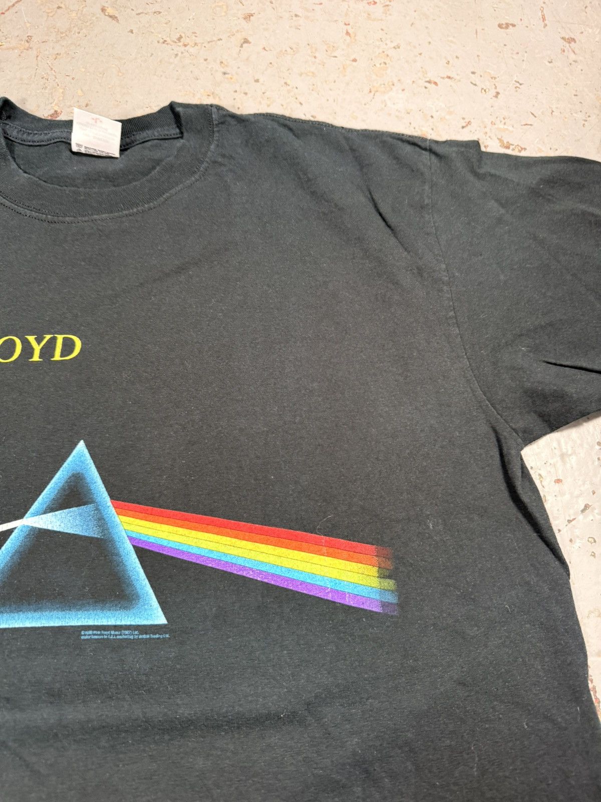 Pink Floyd Vintage 90s Anvil Pink Floyd Dark Side Of The Moon Tee Size US L / EU 52-54 / 3 - 5 Thumbnail