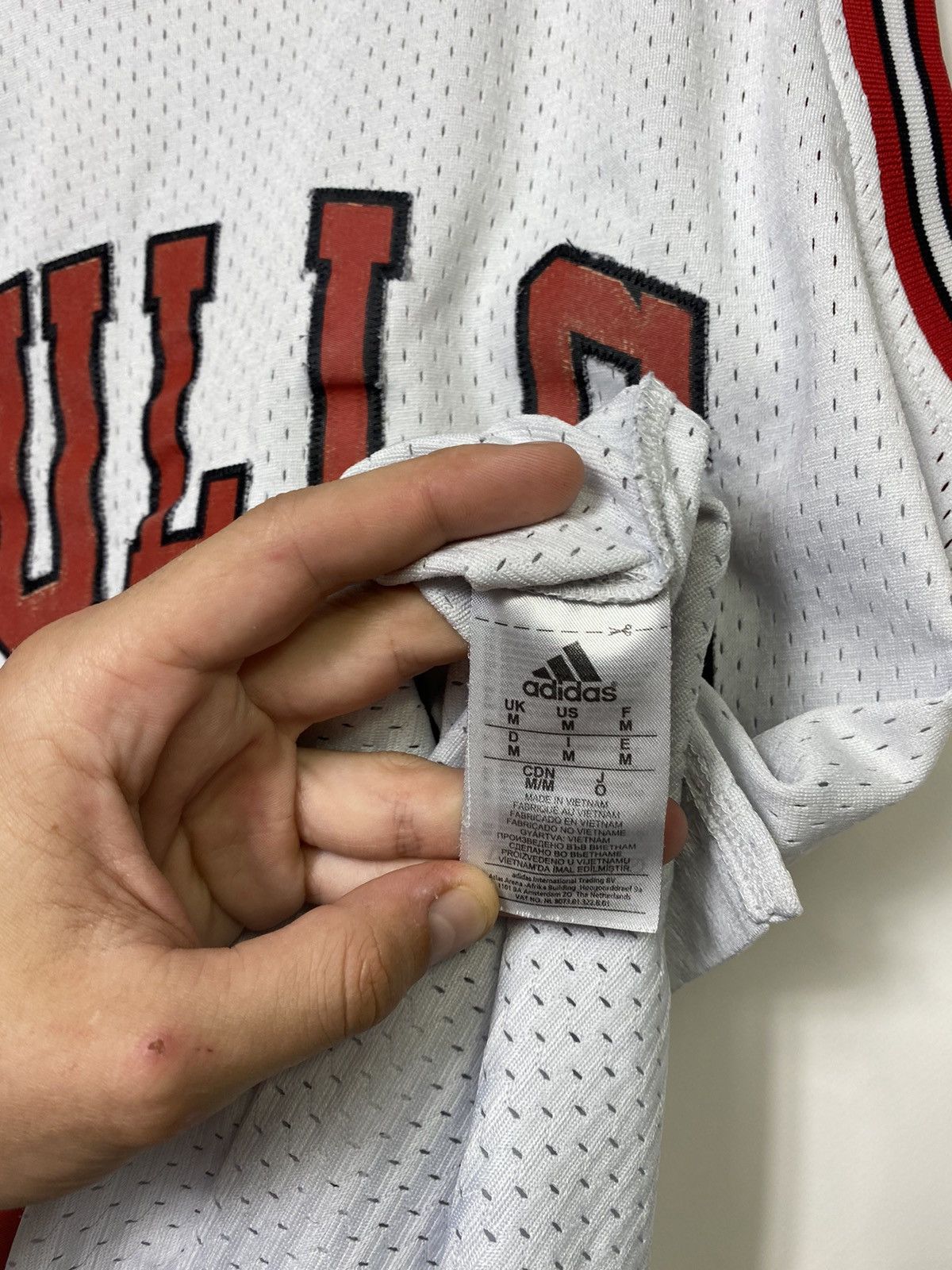 Adidas × NBA × Vintage Vintage Harwood Classics x Adidas Chicago Bulls Rodman Jerse Size US M / EU 48-50 / 2 - 13 Thumbnail