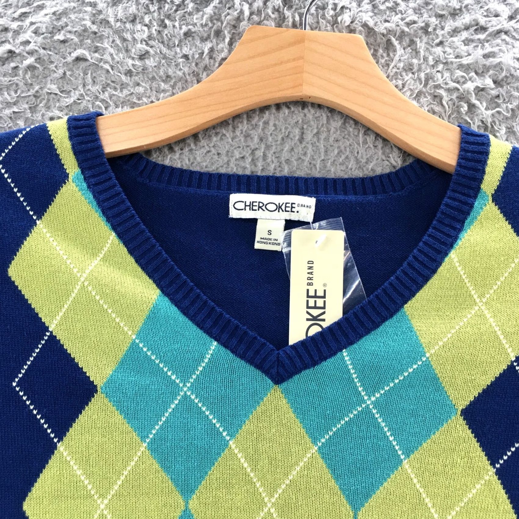 Cherokee Cherokee Pullover Sweater Womens S Blue Plaid VNeck Knit NEW Size S / US 4 / IT 40 - 4 Thumbnail