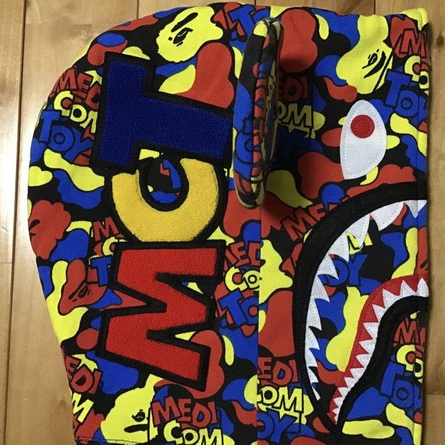 Bape × Medicom Toy BAPE × medicom toy BE@R Shark Full Zip Hoodie APE Size US M / EU 48-50 / 2 - 4 Thumbnail