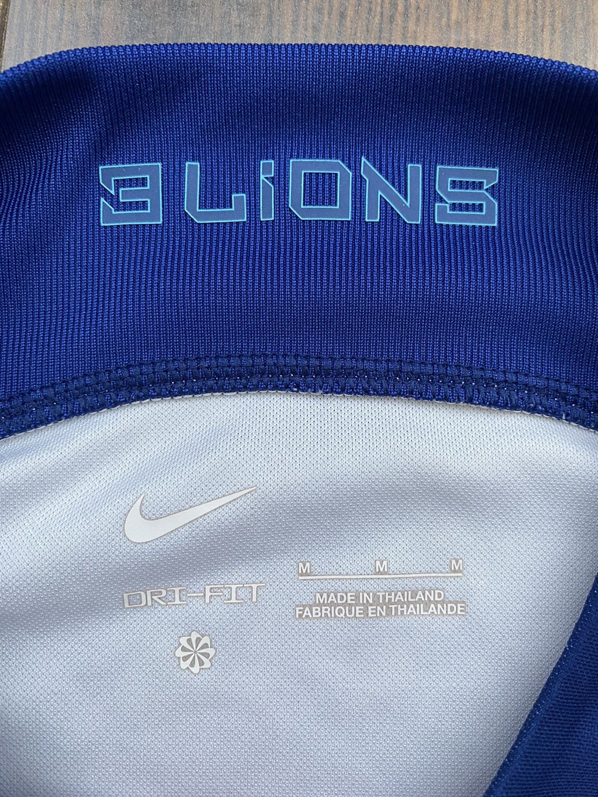 Nike Nike England team soccer jersey y2k Size US M / EU 48-50 / 2 - 3 Thumbnail