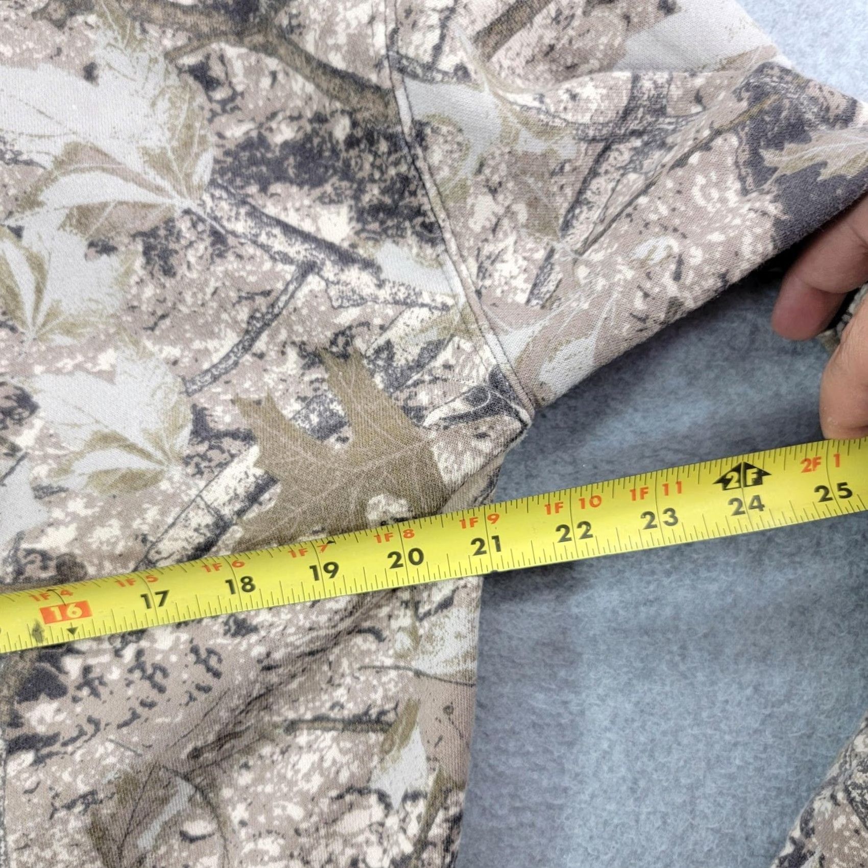 Aeropostale VINTAGE Aeropostale Hoodie Teens S Brown Camouflage Pullover Fleece Kangaroo Pocket Hunting Size US S / EU 44-46 / 1 - 6 Thumbnail