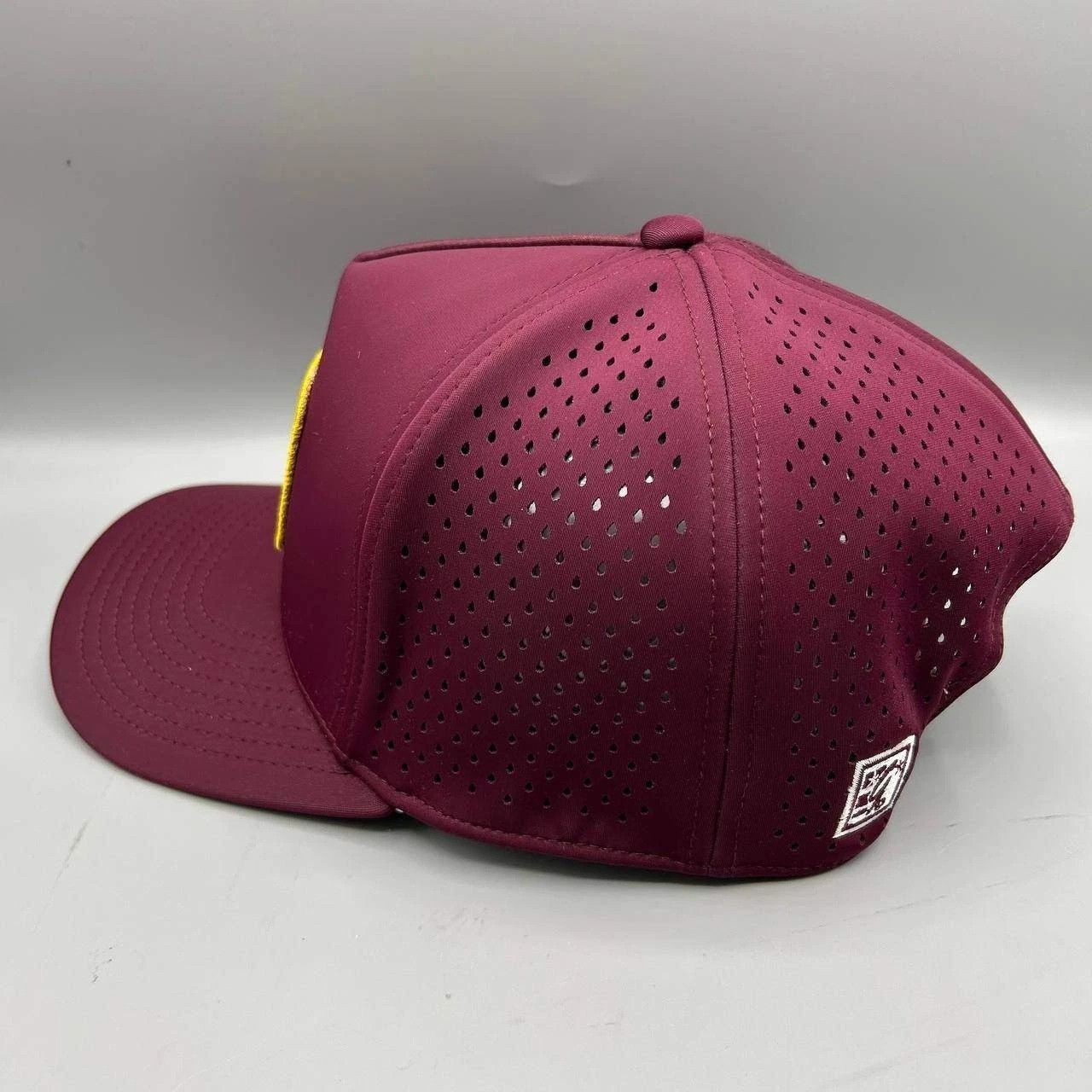 The Game Sedona Arizona Hat Men Red Embroidered The Game Snap Back Size ONE SIZE - 7 Thumbnail