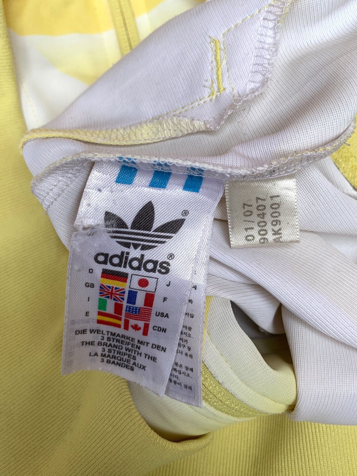Adidas Adidas D football tracksuit top Size US M / EU 48-50 / 2 - 8 Thumbnail