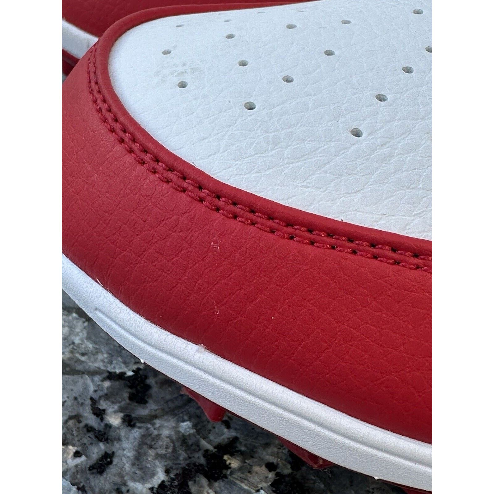 Jordan Brand × Nike Nike Air Jordan 1 Mid Chicago Football Cleats Men’s Size 12 Size US 12 / EU 45 - 4 Thumbnail