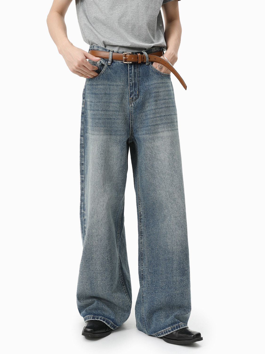 Vintage Men's Japanese Retro "Clean Fit" Straight-Leg Washed Jeans Size US 32 / EU 48 - 2 Thumbnail