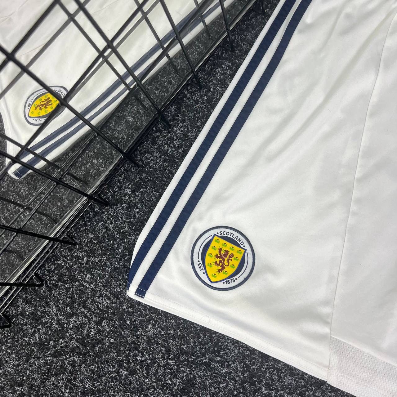 Adidas Adidas Soccer Jersey Scotland Shorts Y2K Blokecore Football Size US 36 / EU 52 - 3 Thumbnail