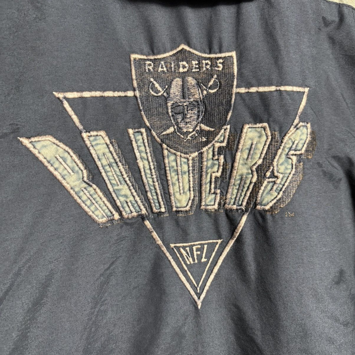 NFL Vintage 90s Raiders Puffer Hoodie Bomber Jacket / Distressed Size US XL / EU 56 / 4 - 3 Thumbnail