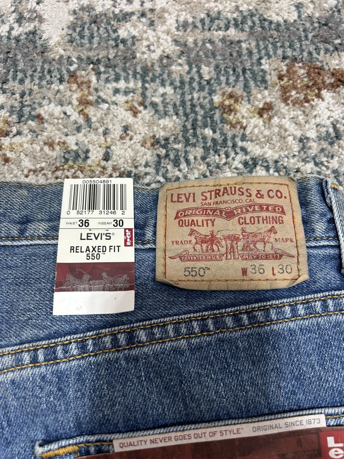 Levi's Vintage Y2k Levi’s 550 Relaxed Fit Denim Jeans Deadstock Size US 36 / EU 52 - 8 Thumbnail