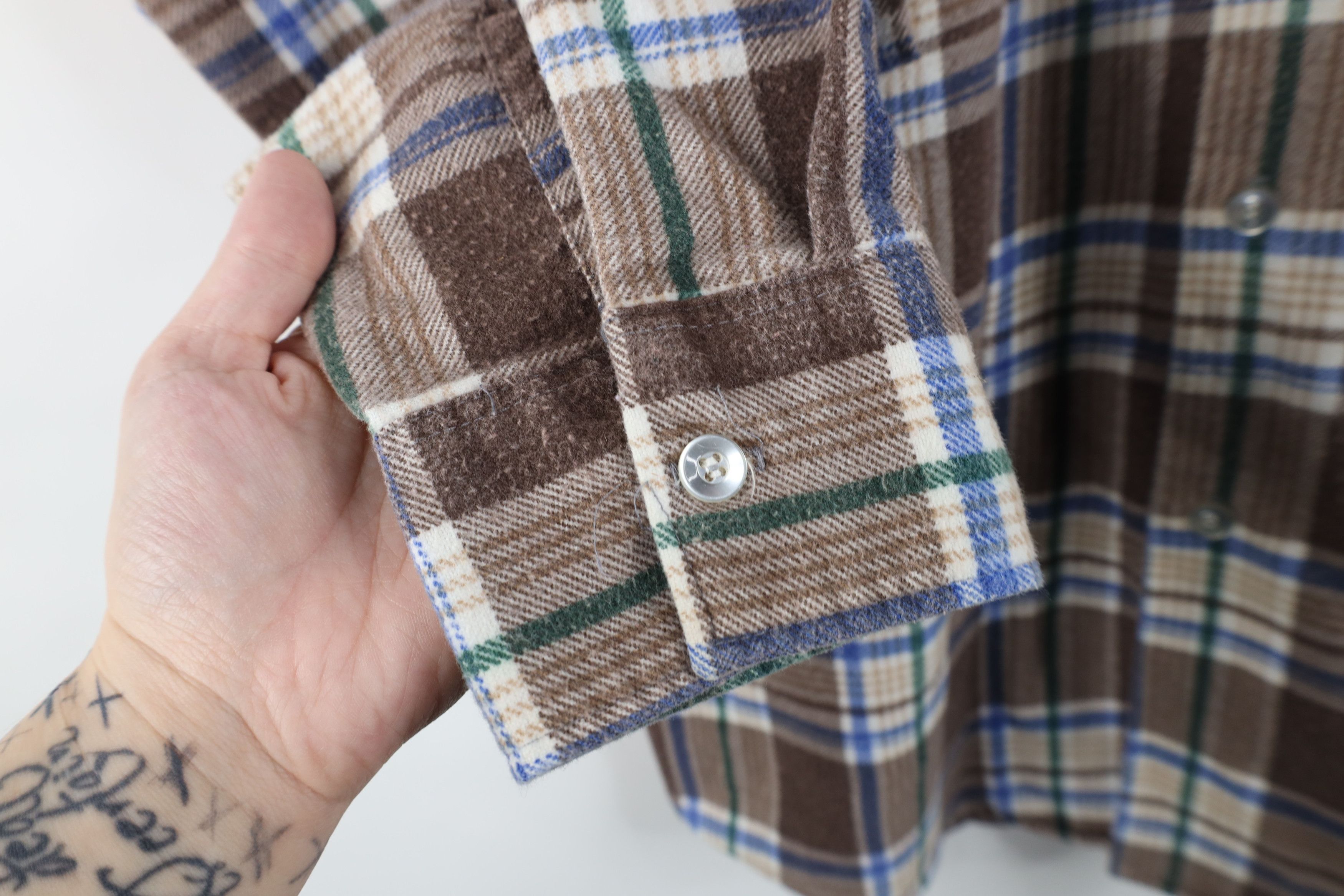 Vintage Vintage 60s 70s Streetwear Collared Button Shirt Plaid Size US M / EU 48-50 / 2 - 4 Thumbnail