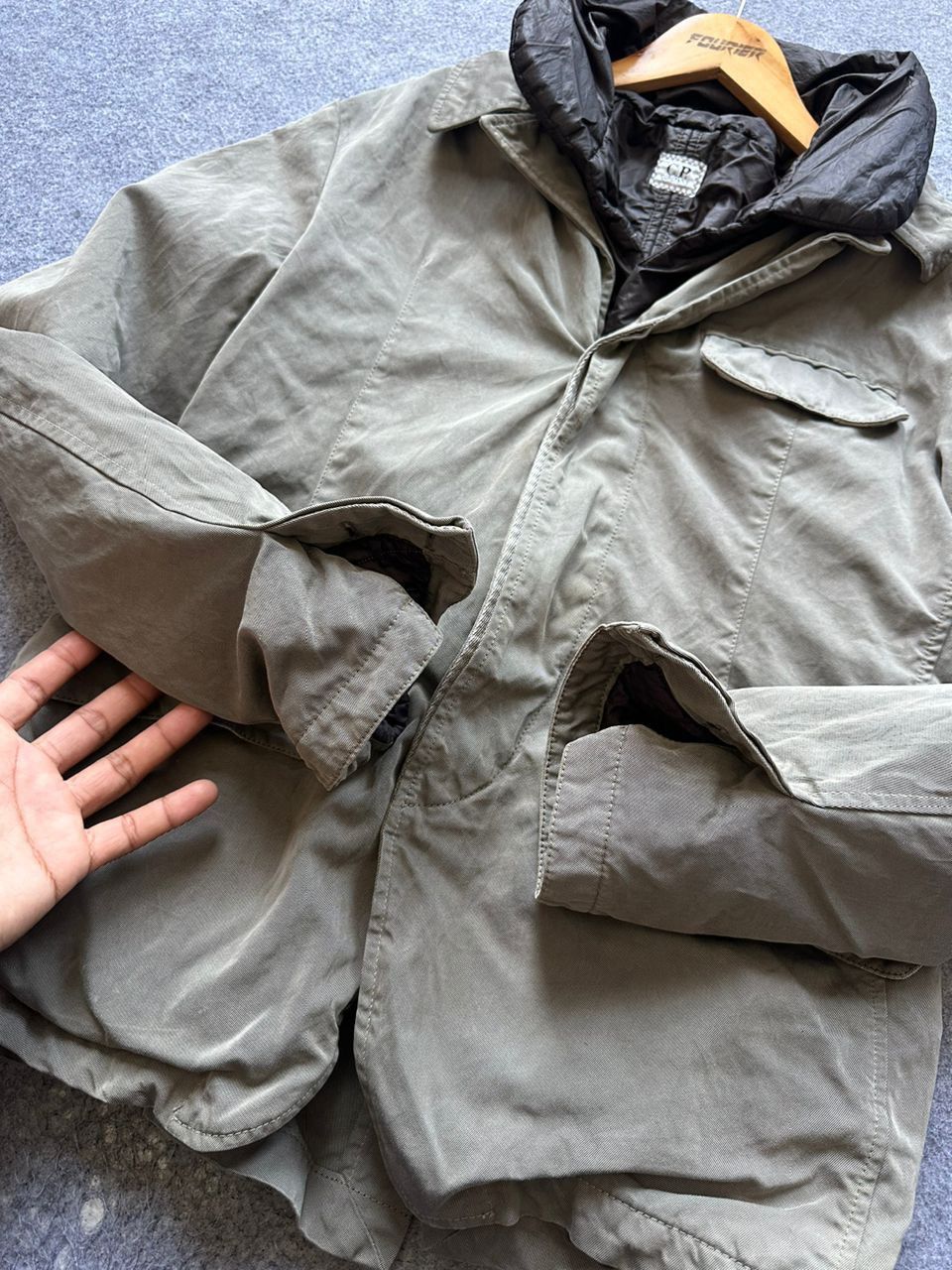 C.P. Company CP COMPANY Size US M / EU 48-50 / 2 - 3 Thumbnail