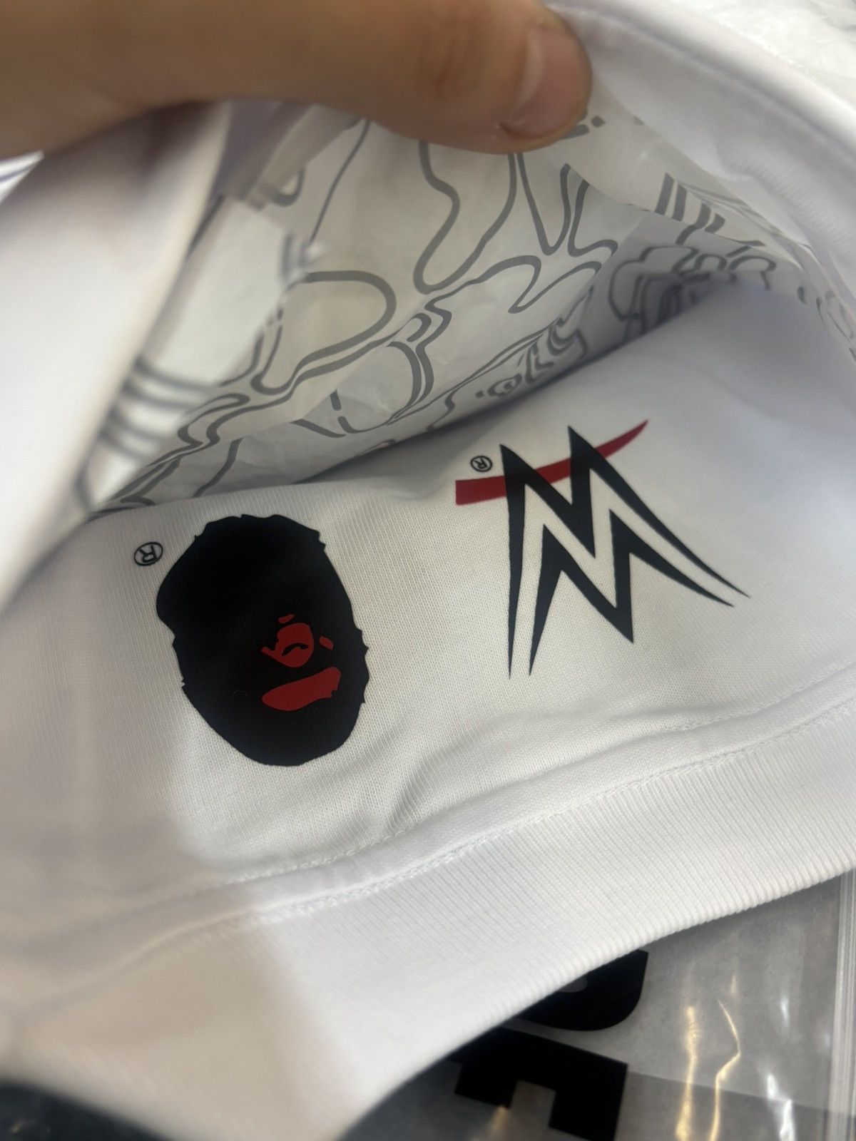 Bape BAPE X FANATICS X WWE TOMAN REIGNS BABY MILO TEE FIT SIZE XL Size US XL / EU 56 / 4 - 8 Thumbnail