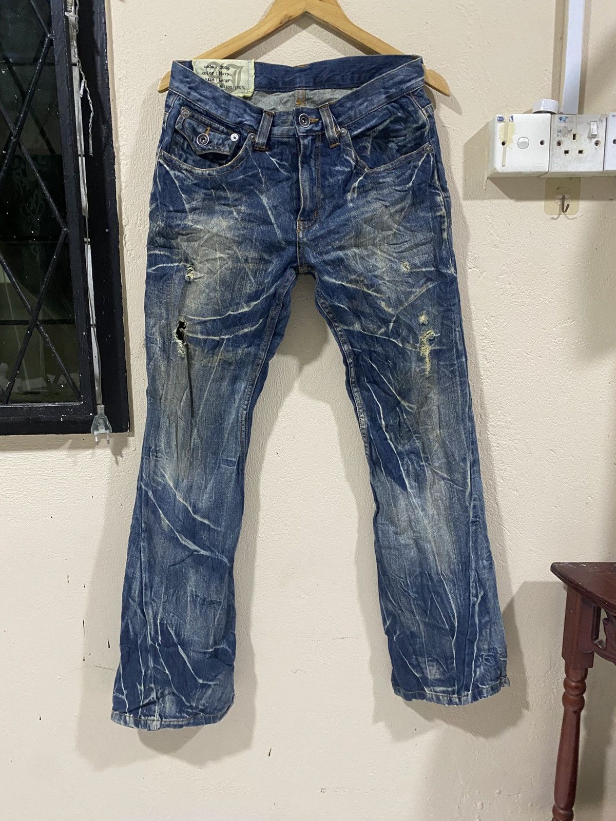 Le Grande Bleu (L.G.B.) Antful 2006 Clawmark Jeans Size US 31 - 1 Thumbnail
