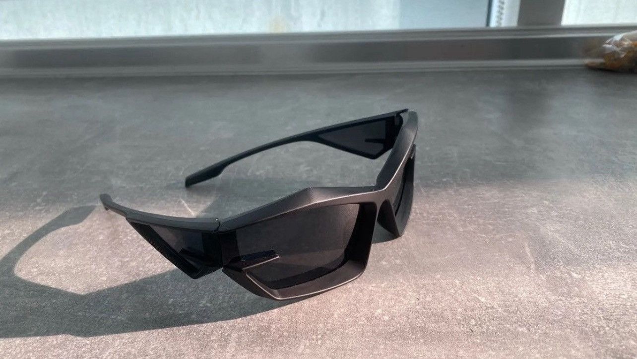 Other Batman Style All Black Sunglasses Size ONE SIZE - 5 Thumbnail