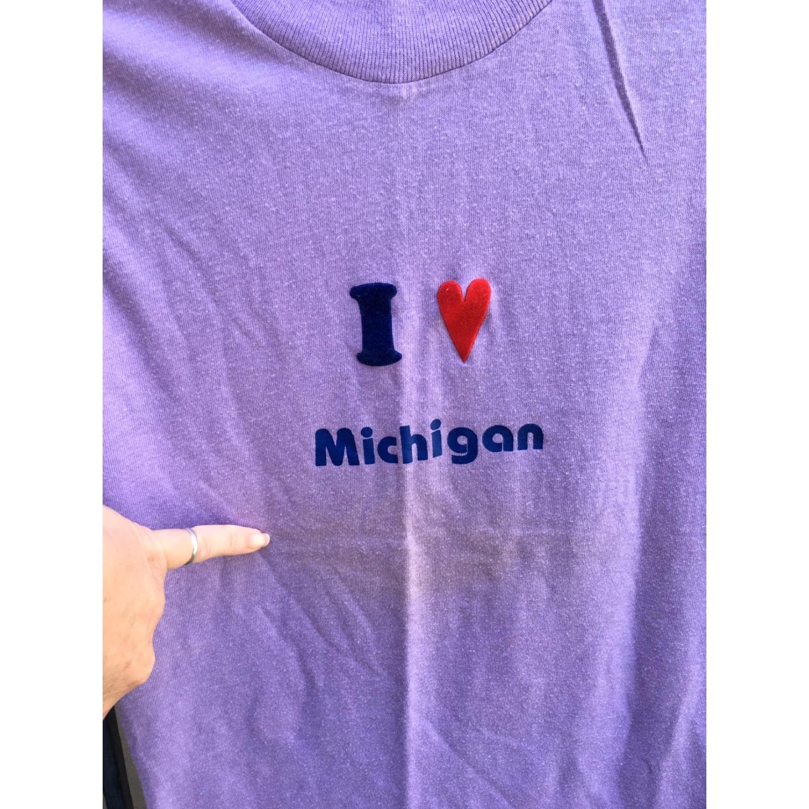J Brand VINTAGE I Love Michigan Muscle Shirt Tee Heart Worn 80s Sneakers Mens S Purple Graphic Tee Size US S / EU 44-46 / 1 - 5 Thumbnail