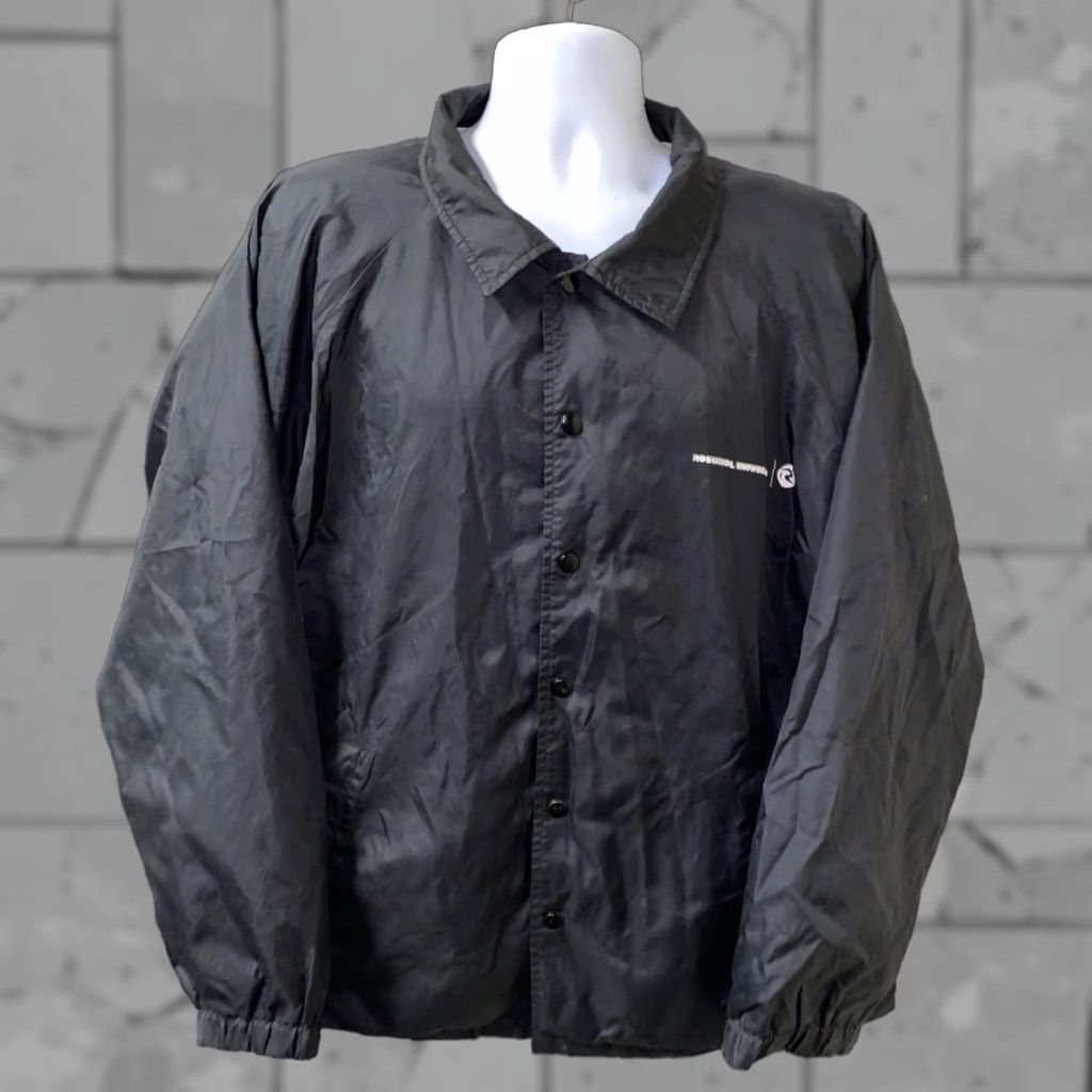 Vintage Auburn Sportswear Mens Black Nylon Snap Button Front Jacket Size XL Size US XL / EU 56 / 4 - 1 Thumbnail