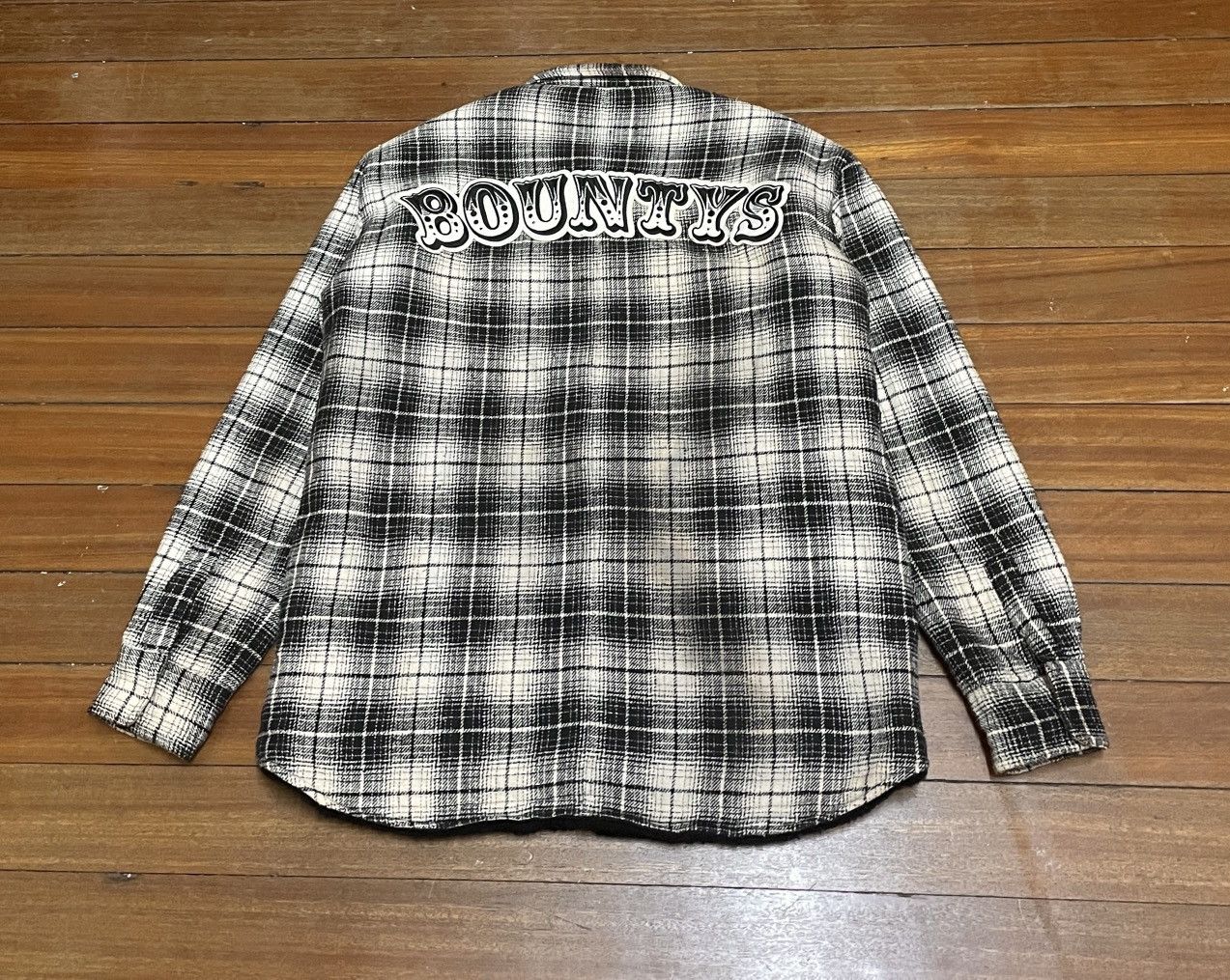 Bounty Hunter Rare Design Vintage Brand Bounty Hunter Fleece Shirt 2000s Size US M / EU 48-50 / 2 - 2 Thumbnail