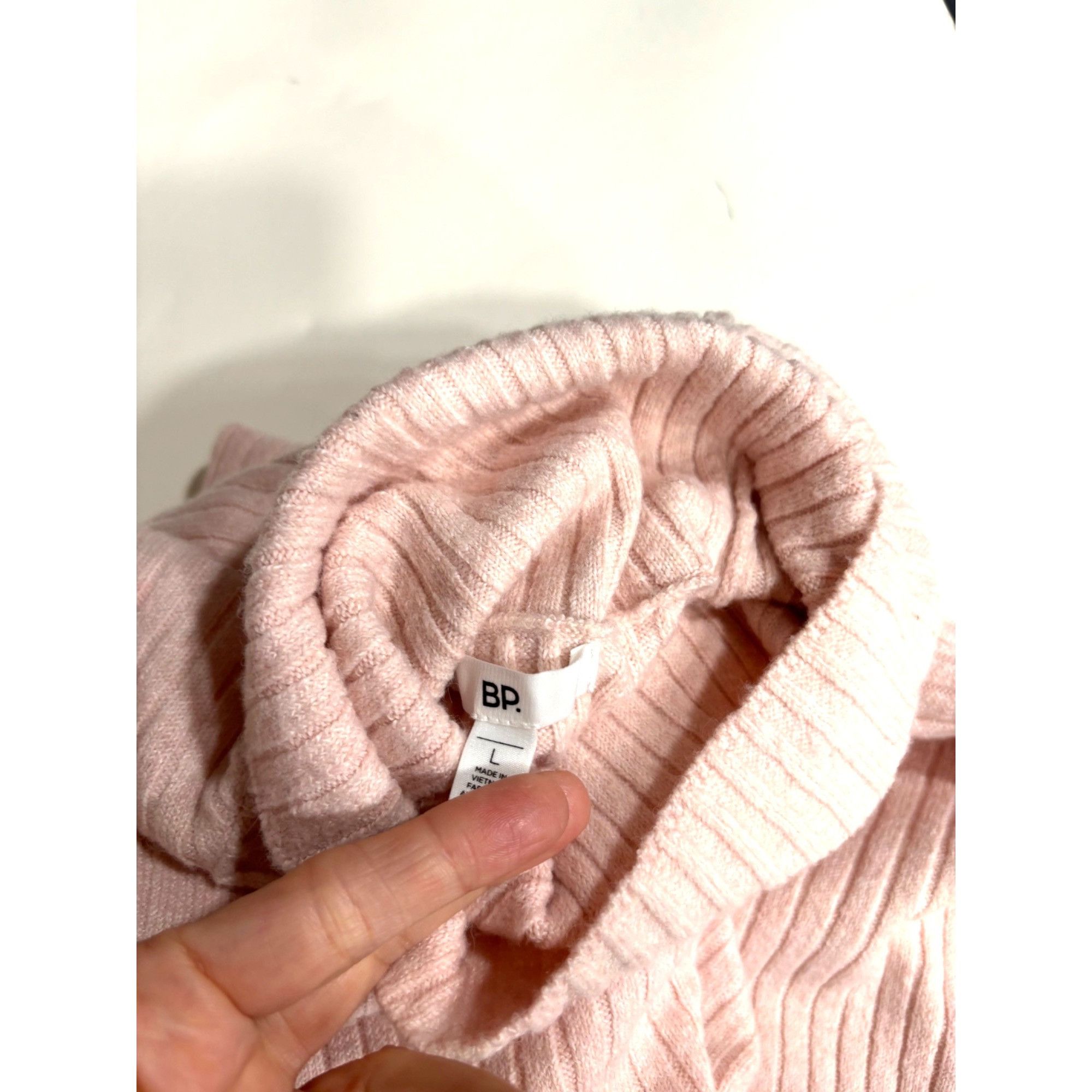 Other BP. Rib Crop Turtleneck Sweater in Pink Crystal, Sz. L Size L / US 10 / IT 46 - 5 Thumbnail