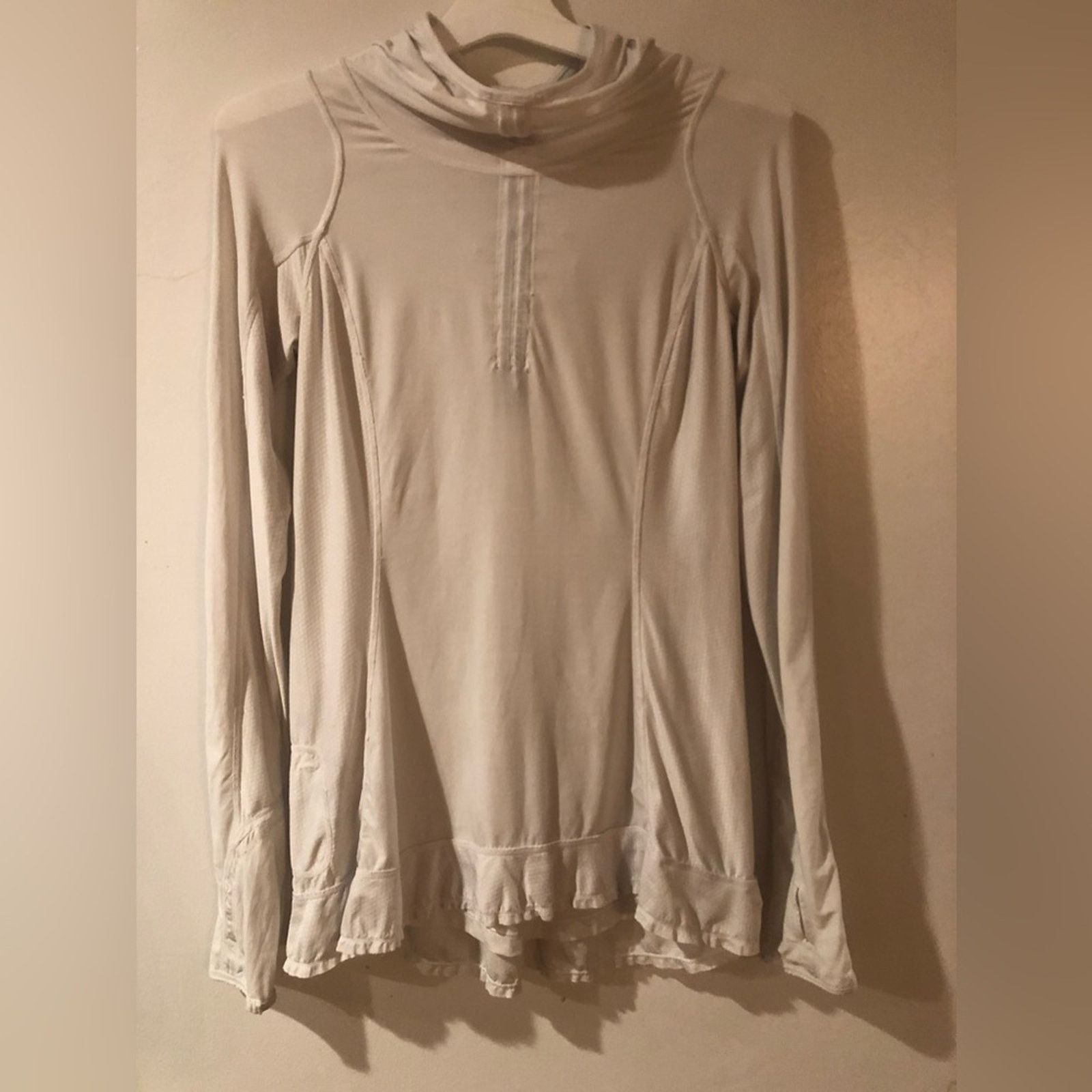 Lululemon Lululemon sports top with hoodie Size S / US 4 / IT 40 - 4 Thumbnail
