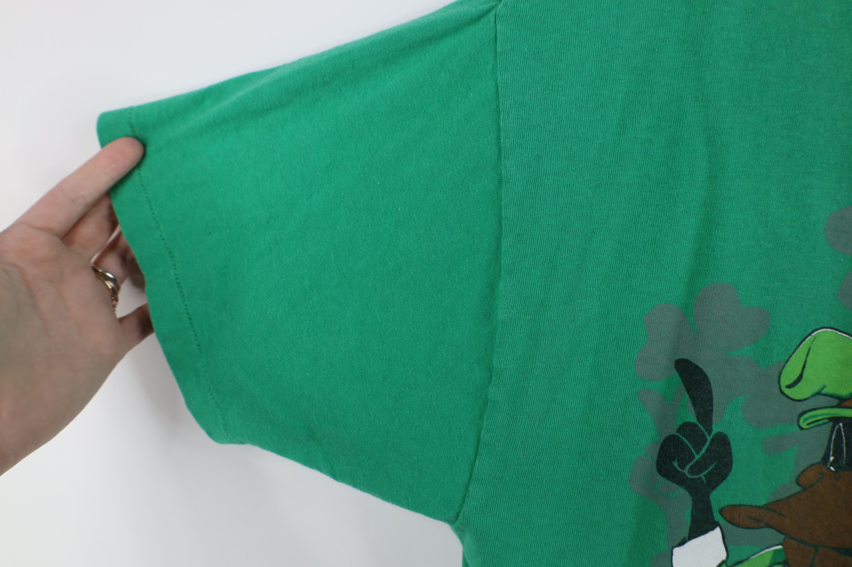 Vintage Vintage 90s Looney Tunes St Patricks Day T-Shirt Green USA Size US L / EU 52-54 / 3 - 8 Thumbnail