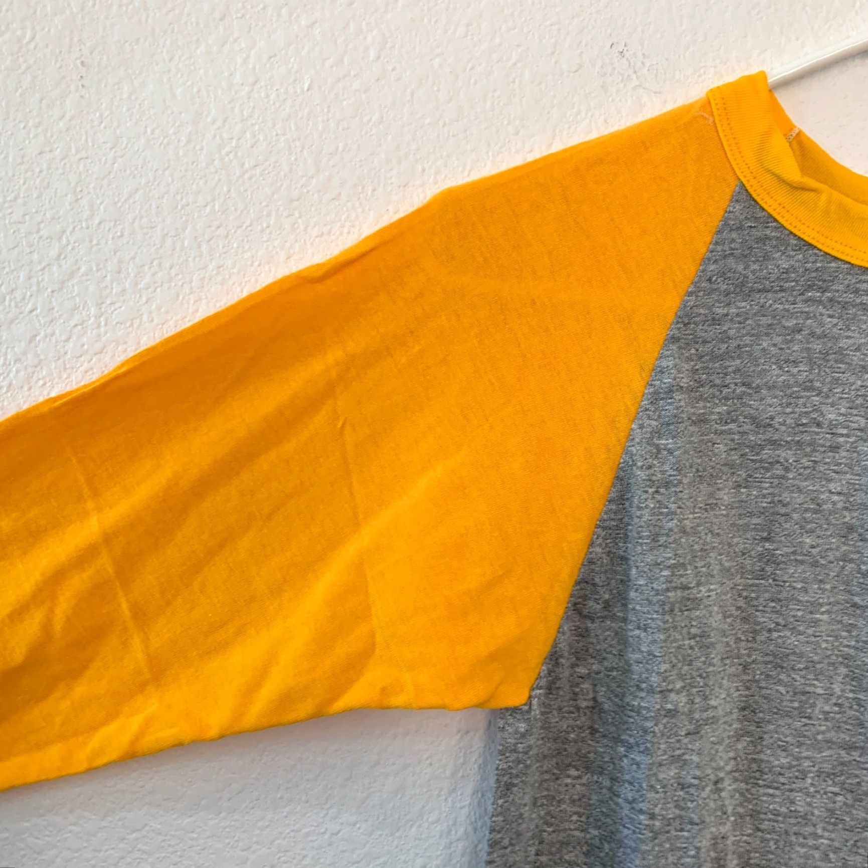 Vintage Vintage Sportswear 70s Raglan Tee 3/4 Sleeve Small Gray Cotton Blend Deadstock Unisex Shirt Size US S / EU 44-46 / 1 - 2 Thumbnail