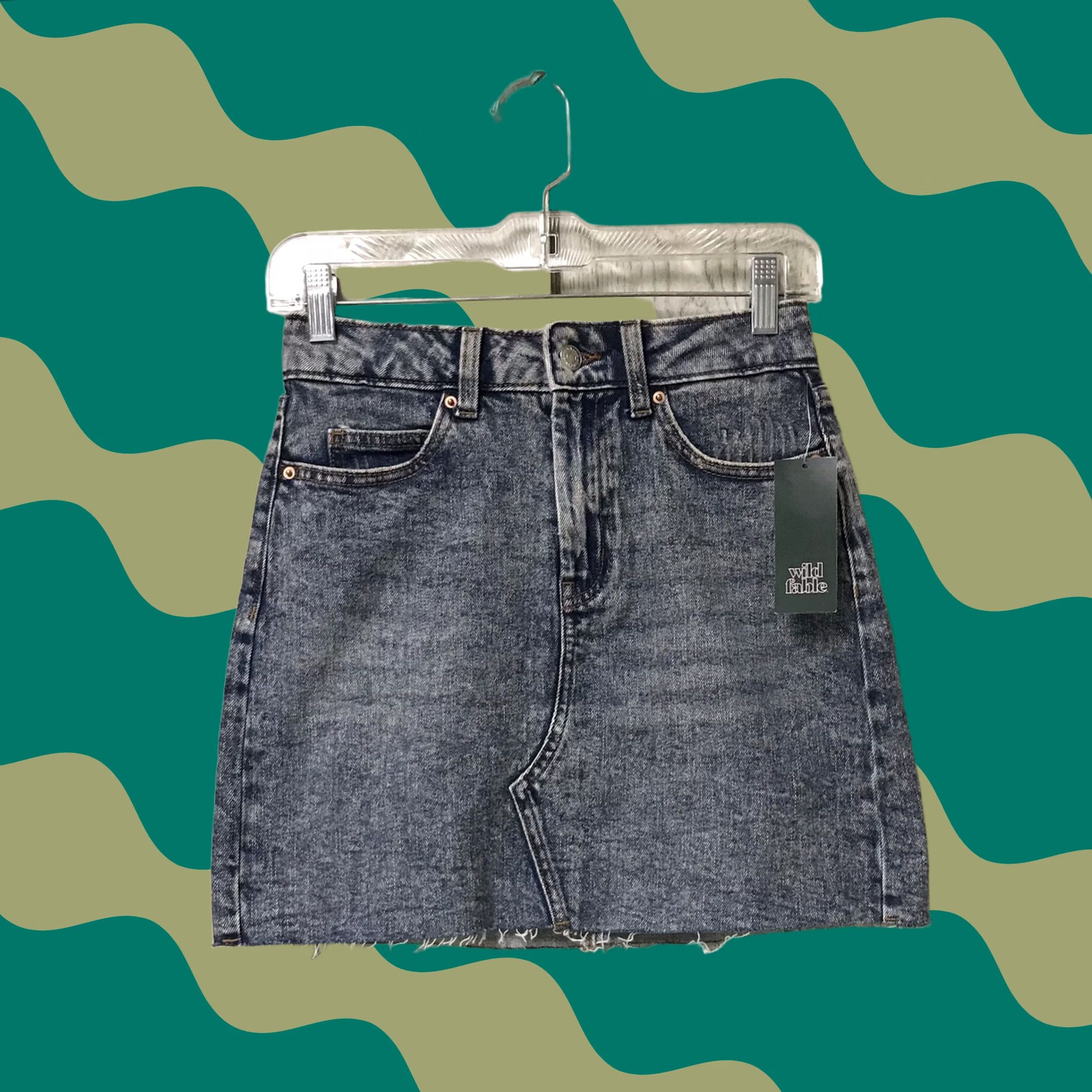 Vintage Wild Fable Skirt Women Mini Denim Distressed Stretch Asymmetrical Blue 0 Button Zipper Frayed 5-Pocket 90s Hipster Casual Size 25" / US 0 / IT 36 - 1 Thumbnail