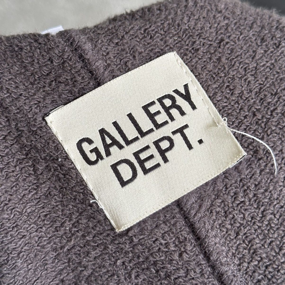 Gallery Dept. Sun Thrashed Property of Gallery Dept Shorts Size US 32 / EU 48 - 5 Thumbnail