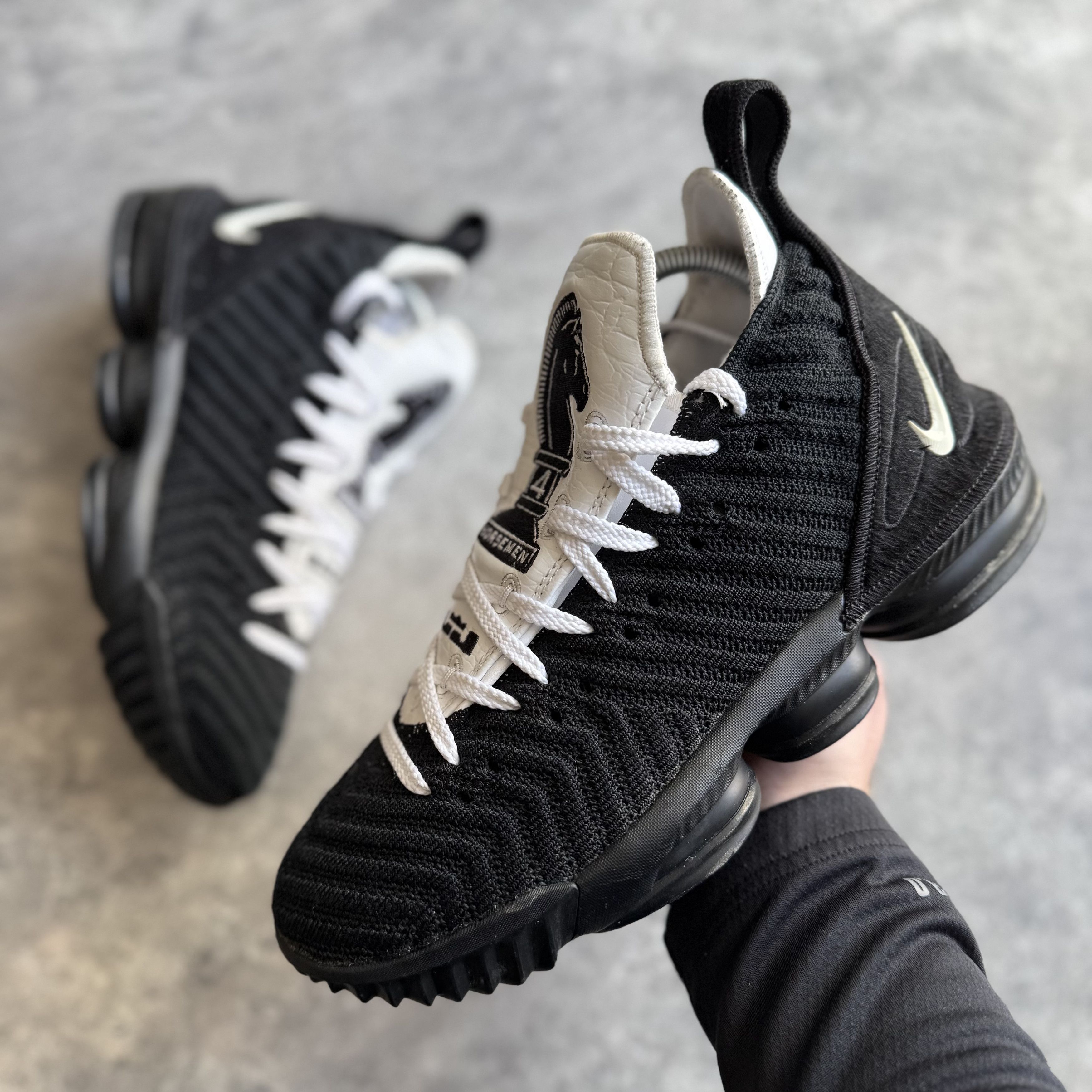Nike Nike Lebron 16 “Four Horsemen” Size US 8 / EU 41 - 1 Thumbnail