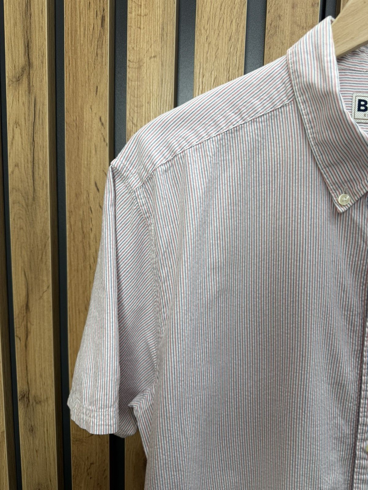 Barbour Barbour Men’s Seersucker Tailored Fit Short Sleeve Shirt Size US L / EU 52-54 / 3 - 5 Thumbnail