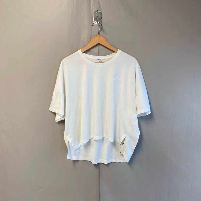 Loewe LOEWE White embroidered logo round neck short sleeves Size M / US 6-8 / IT 42-44 - 1 Thumbnail