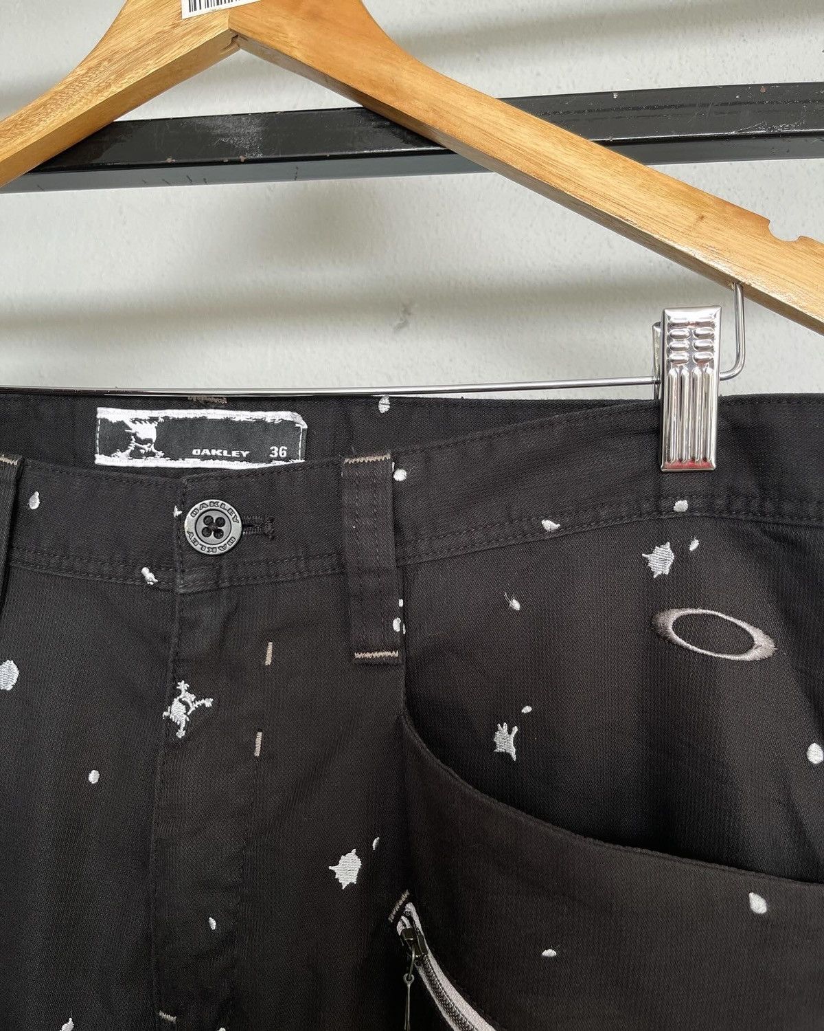 Oakley × Sports Specialties Oakley Hydrolix Pants All Over Embroidered Logo Size US 35 - 3 Thumbnail