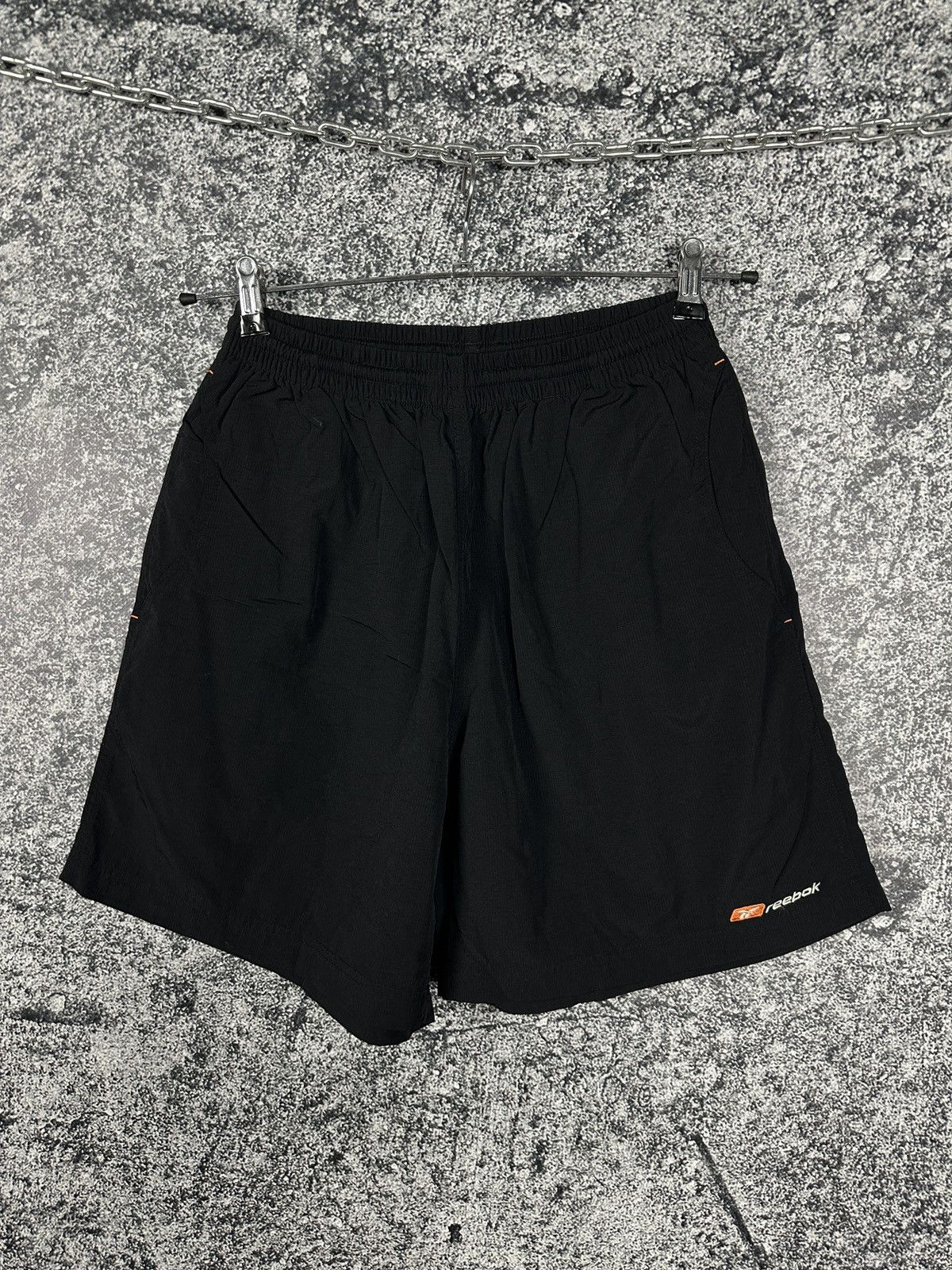 Reebok Men’s Reebok Vintage Nylon Shorts Sportswear Black Size M Size US 34 / EU 50 - 1 Thumbnail
