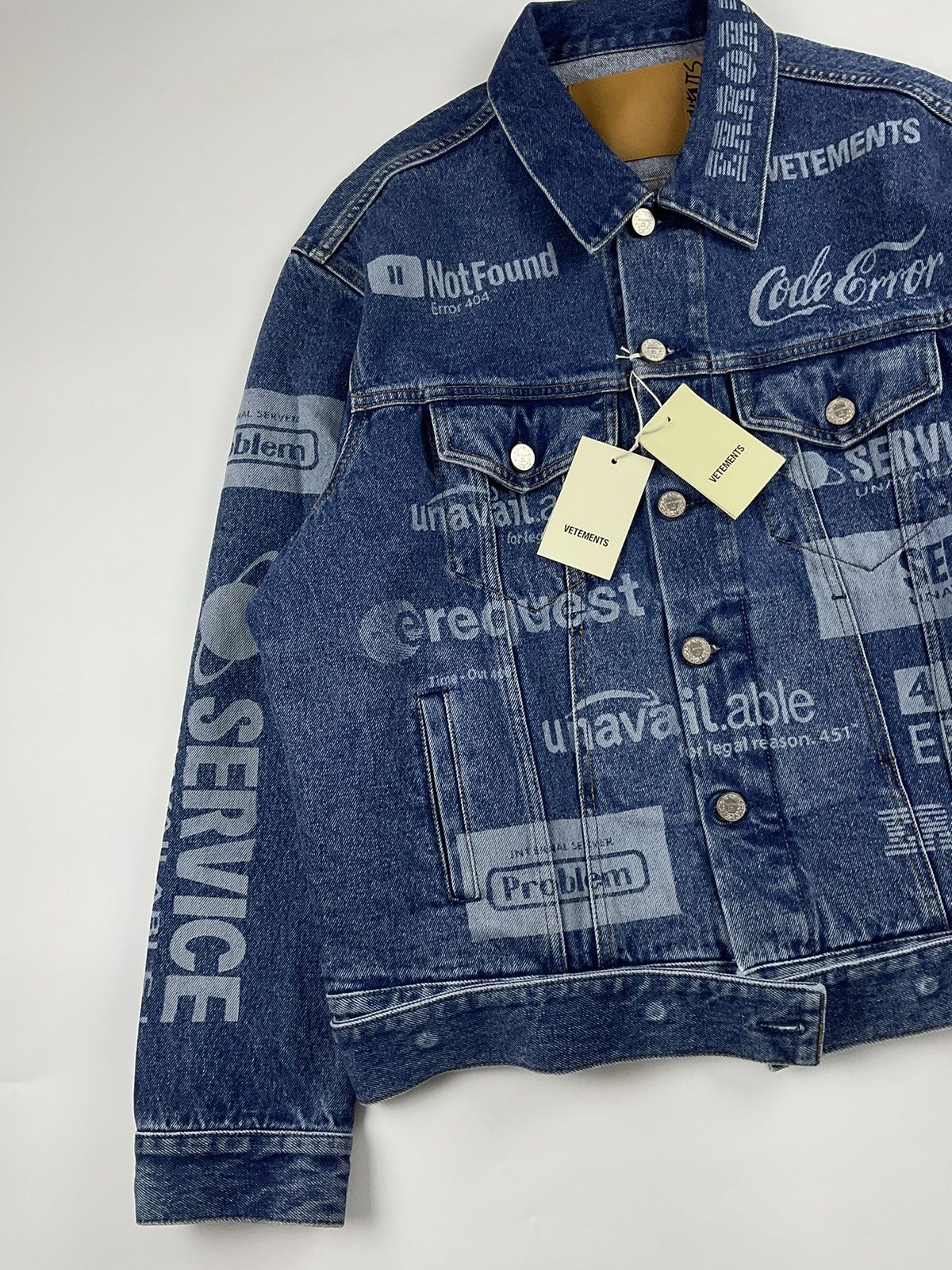 Vetements Vetements F/W'19 Error-Print Denim Jacket Size US L / EU 52-54 / 3 - 3 Thumbnail