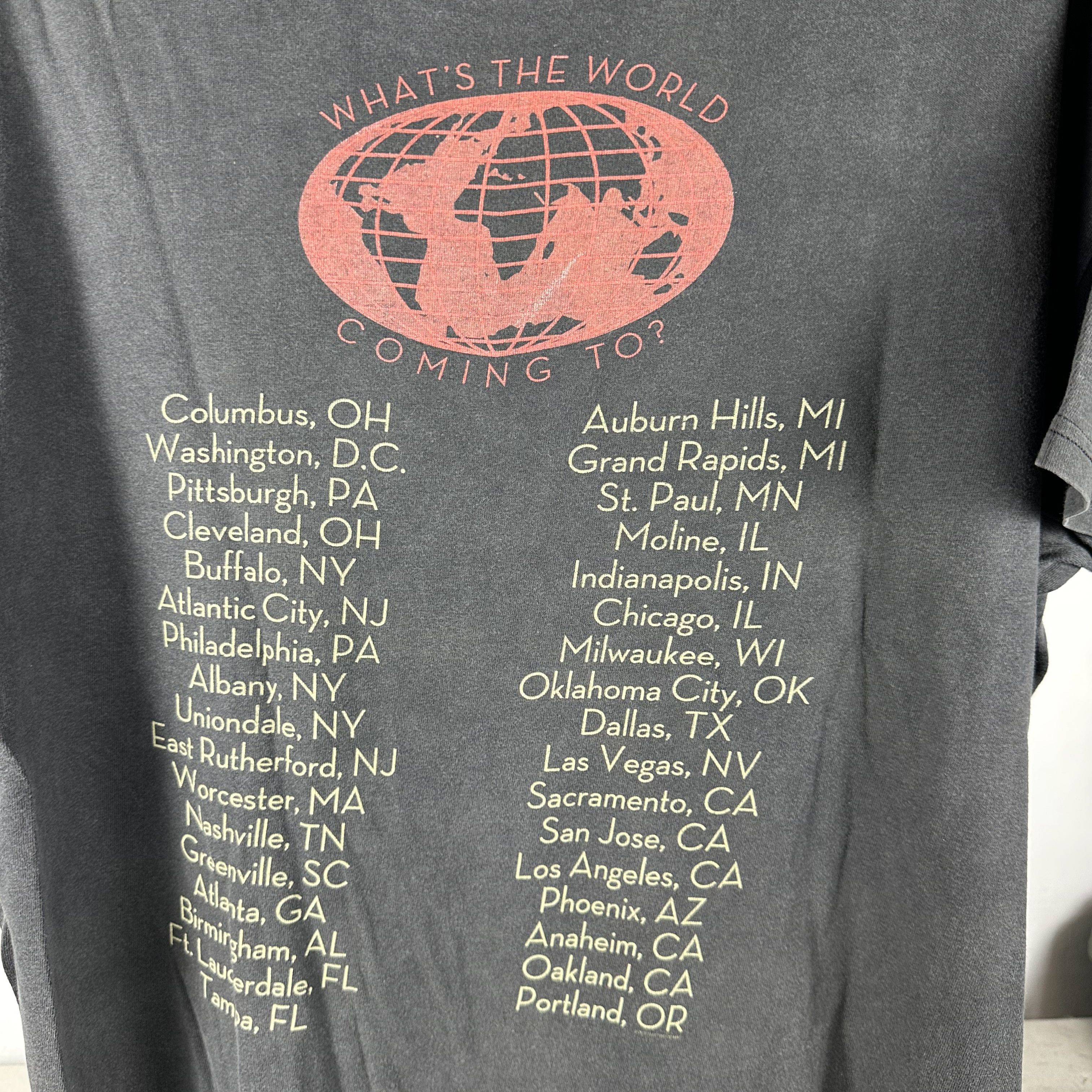 Vintage 2003 Fleetwood Mac What's the World Coming To Tour Band Tee Size US XL / EU 56 / 4 - 4 Thumbnail
