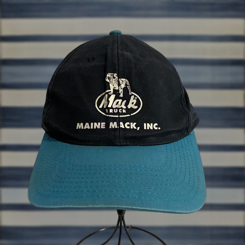 Vintage VINTAGE Mack Trucks Hat LitePro Cap Logo Maine Mack, Inc. Snapback Black Teal Mens Adjustable Cap USA 90s 80s Bias: Snapback, Lightweight, Breathable Size ONE SIZE - 1 Thumbnail