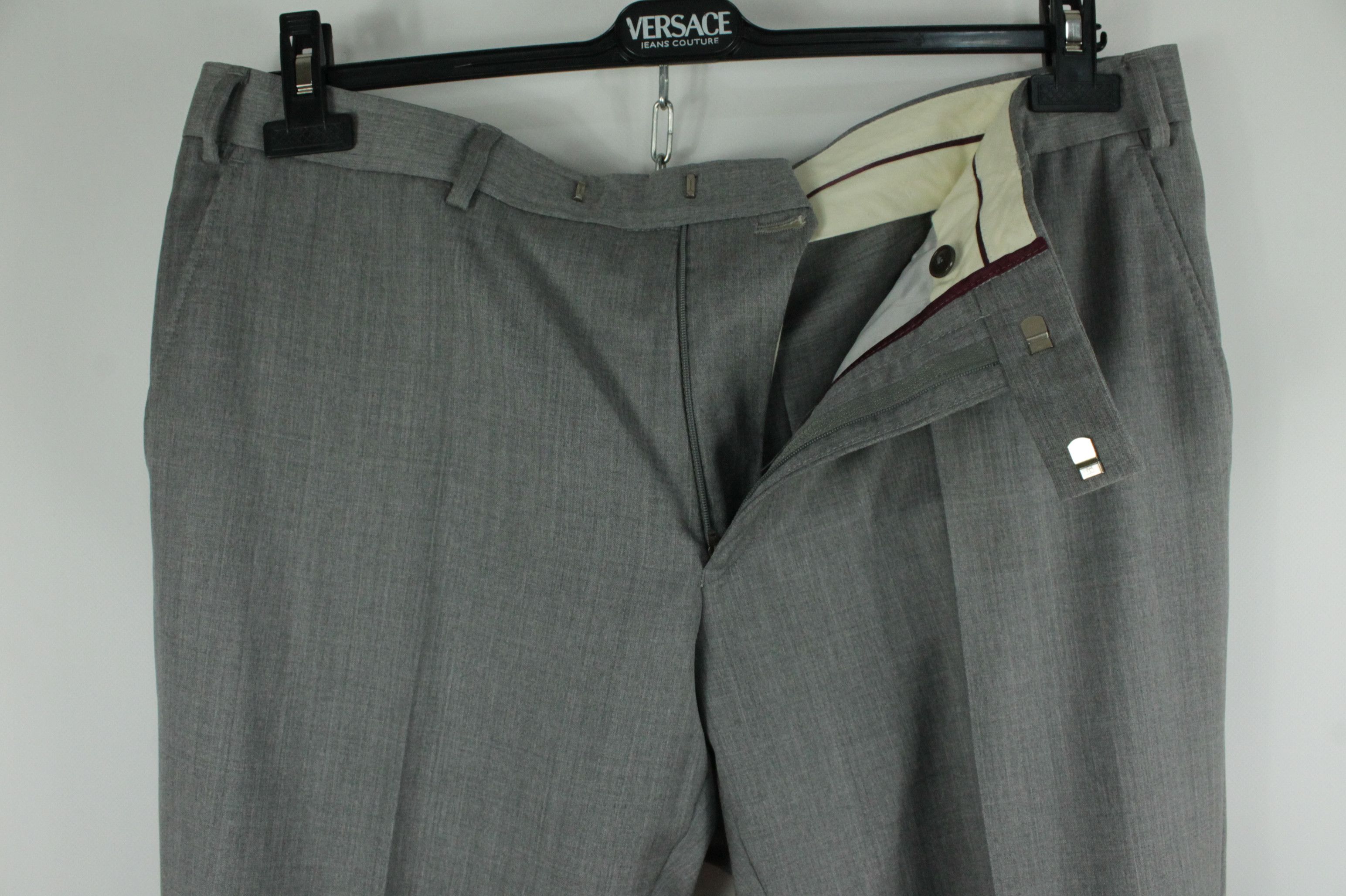 Charles Tyrwhitt Charles Tyrwhitt Gray Reda 110'S Wool Suit Men's Size 42R - 14 Thumbnail