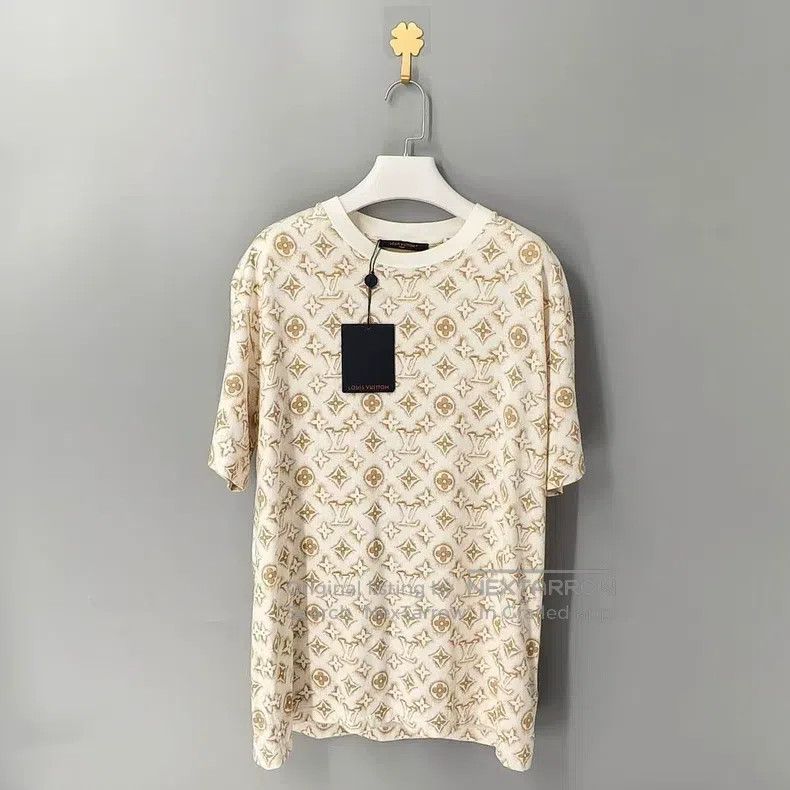 Louis Vuitton Louis Vuitton Lettered Logo Full Print Crew Neck Short Sle Size US M / EU 48-50 / 2 - 1 Thumbnail