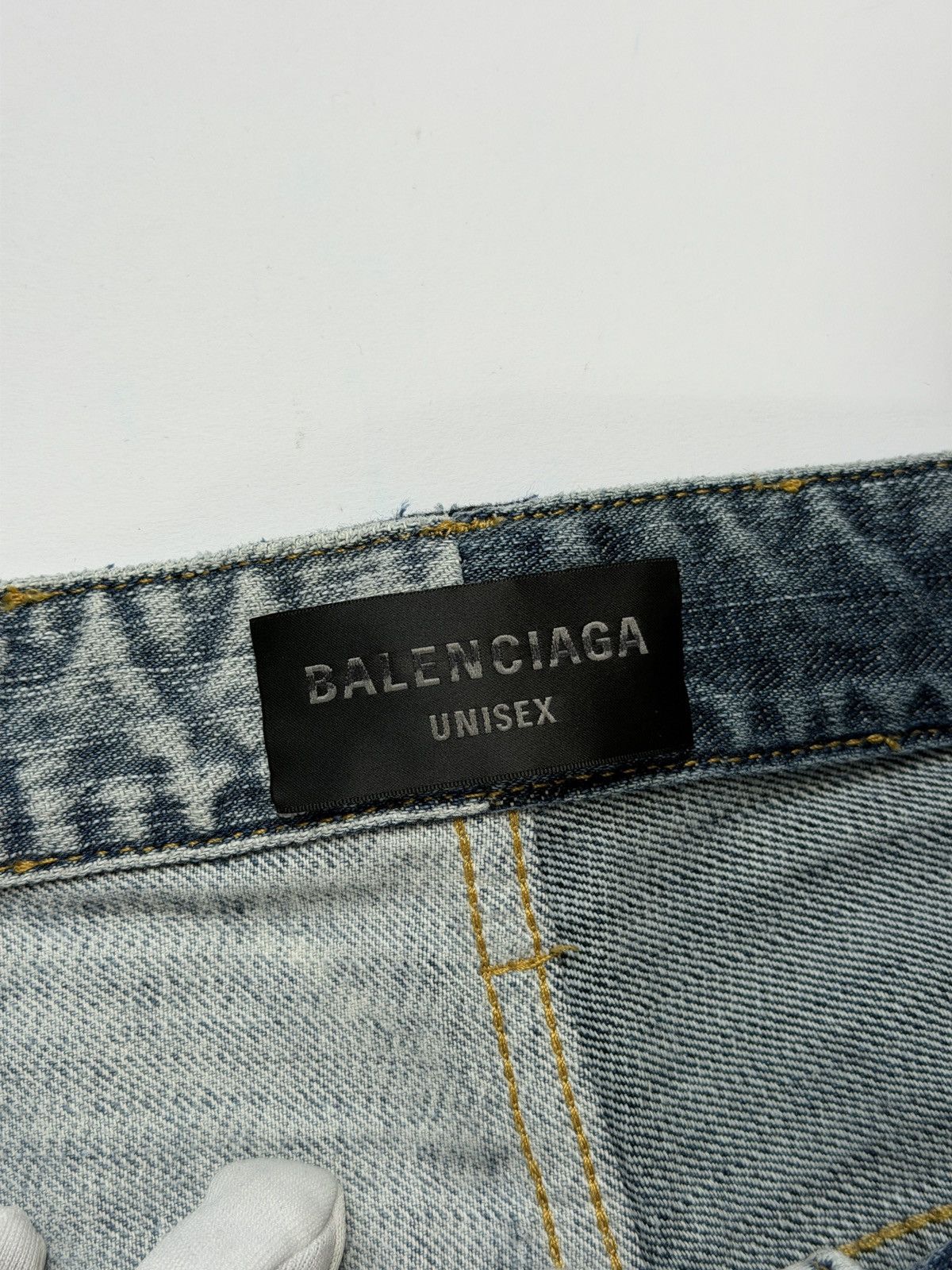 Balenciaga Balenciaga 50/50 Baggy & Flare Denim Pants Size US 30 / EU 46 - 10 Thumbnail