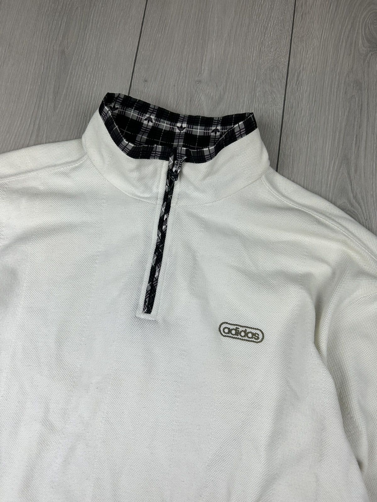 Adidas × Vintage Adidas Vintage Sweatshirt size S - M White Size US M / EU 48-50 / 2 - 4 Thumbnail