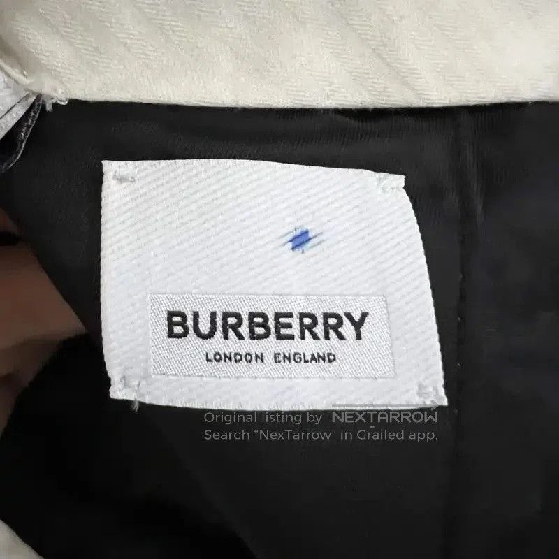 Burberry Burberry Black Striped Women's Casual Pants. Size 28" / US 6 / IT 42 - 3 Thumbnail