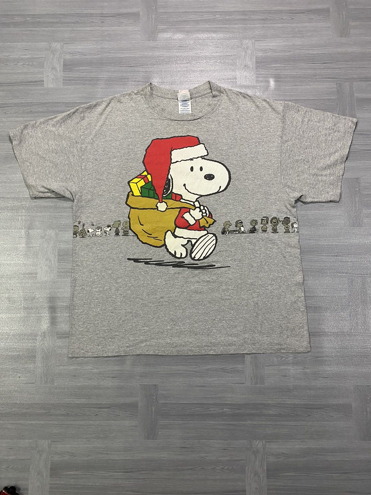 Peanuts Vintage Overprint Peanuts Snoopy Christmas Size US XL / EU 56 / 4 - 1 Thumbnail