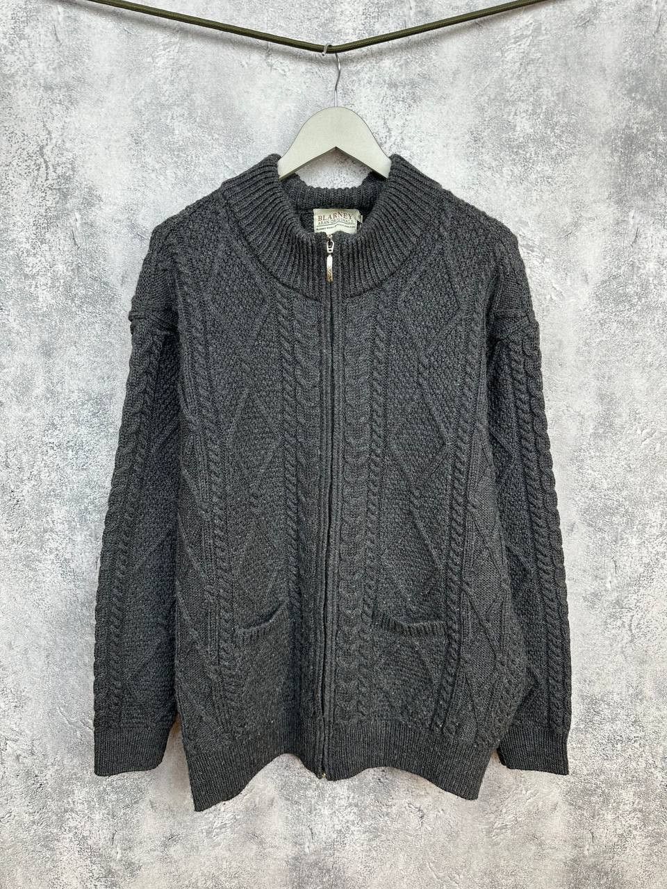 Vintage Blarney Woollen Mills Aran Full Zip Sweater Wool Knit Size US XL / EU 56 / 4 - 1 Thumbnail