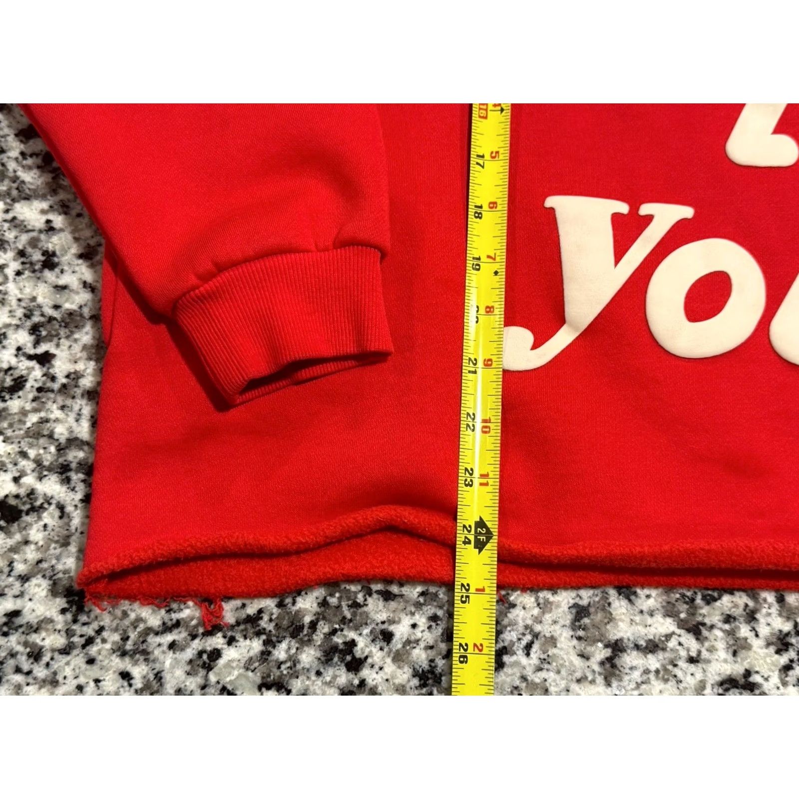 Vintage Milli Merch Red Cropped Hoodie W/ Pockets “The World Is Yours” Mens Sz S RARE Size US S / EU 44-46 / 1 - 4 Thumbnail