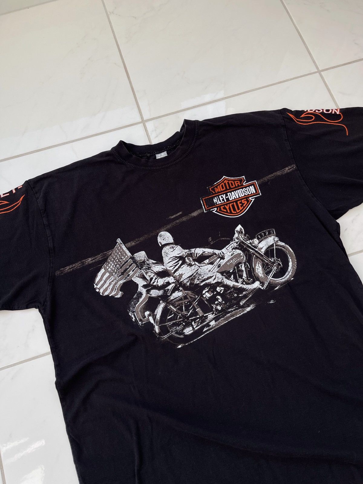Harley Davidson × Vintage Vintage 90’s Harley Davidson Tee Bike Racing Size US XL / EU 56 / 4 - 2 Thumbnail