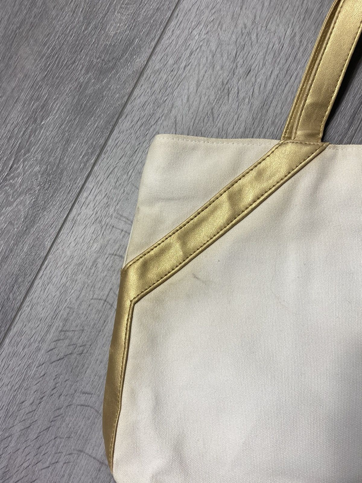 Yves Saint Laurent Yves Saint Laurent YSL Logo Lacquered Tote Shopper Hand Bag Size ONE SIZE - 12 Thumbnail