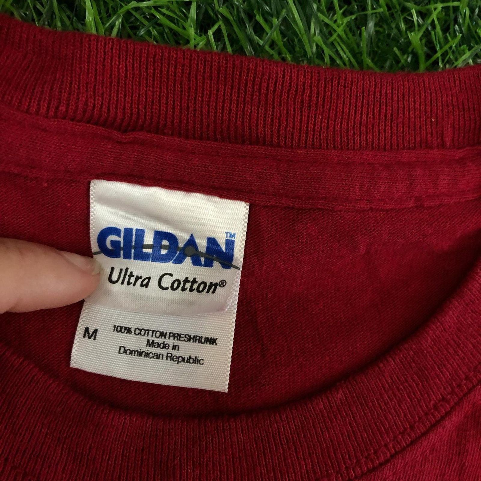 Gildan Men’s Burgundy Central Raiders Graphic Tee Size US M / EU 48-50 / 2 - 4 Thumbnail