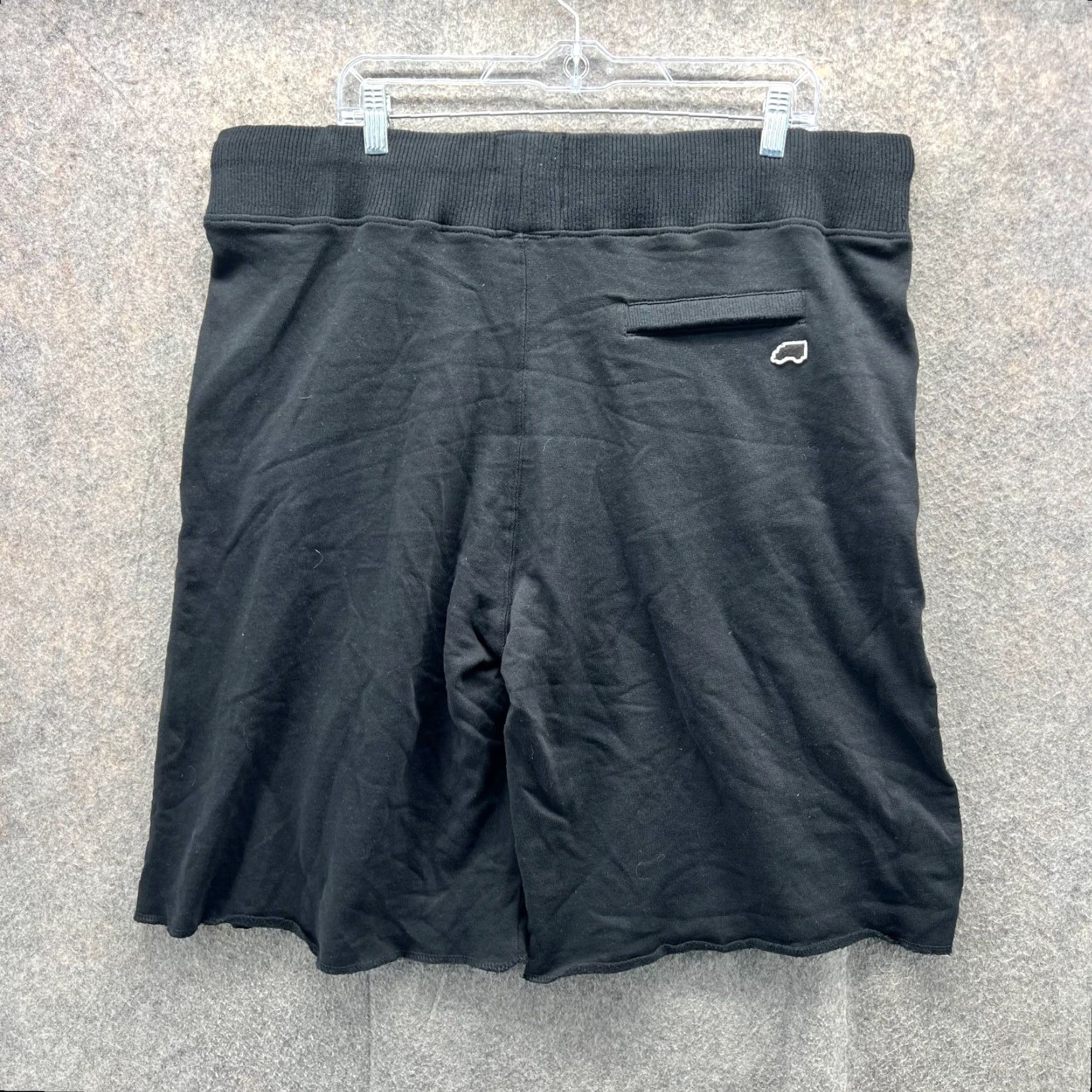 Logo 7 VINTAGE? No — TRUKFIT Shorts Mens 2XL Black Cotton Fleece Drawstring Logo Streetwear NEW Size US 39 - 2 Thumbnail