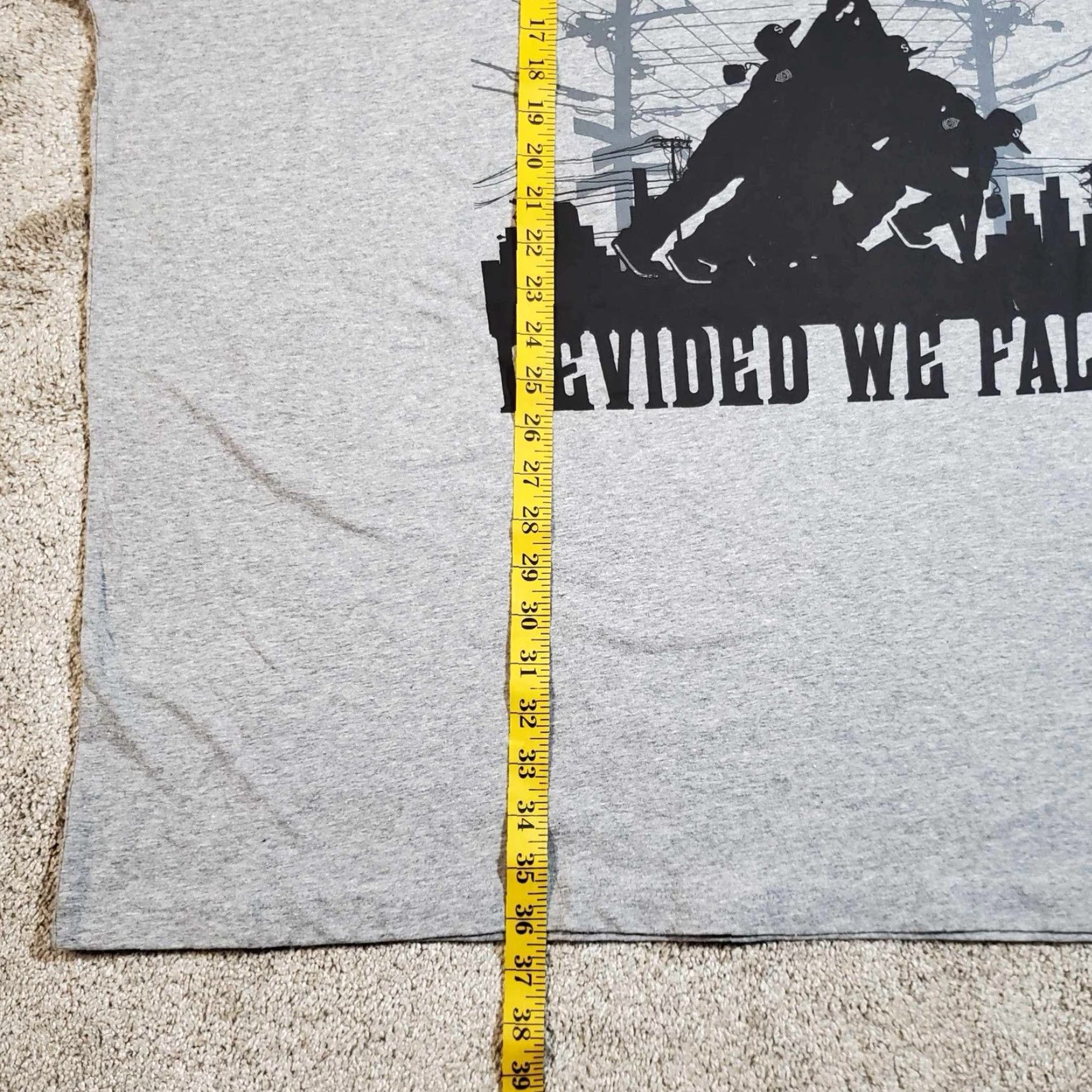 J Brand VINTAGE 6XL Iced Out United We Hustle Tee Shirt Mens Gray Short Sleeve Crew Neck Hip Hop Street Wear Cars 2000s Size US XXL / EU 58 / 5 - 5 Thumbnail